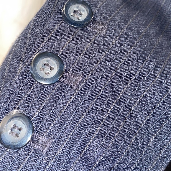 ✨ Structured Blazer by Express - Picture 4 of 5